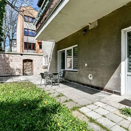 Ltc Haffnera 公寓 *