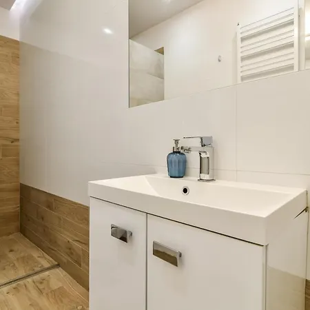 Ltc Haffnera 公寓 *